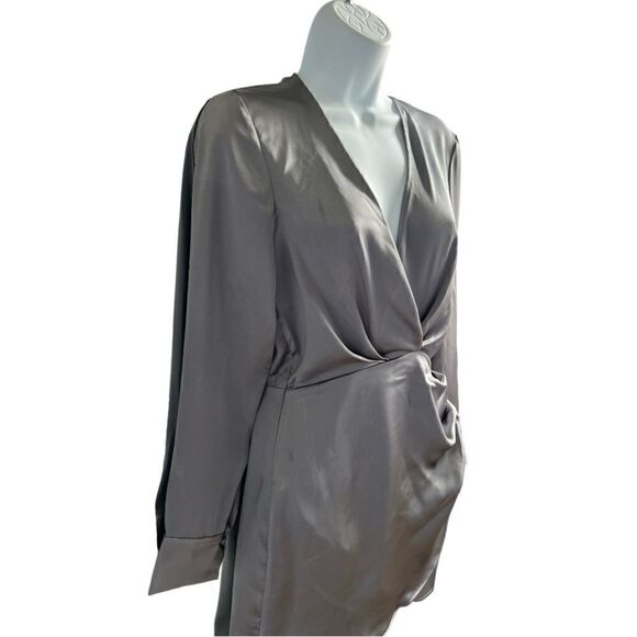 ZARA Charcoal Gray Satin V-Neck Longs Sleeve Wrap Mini Dress In Size XS - Picture 3 of 6